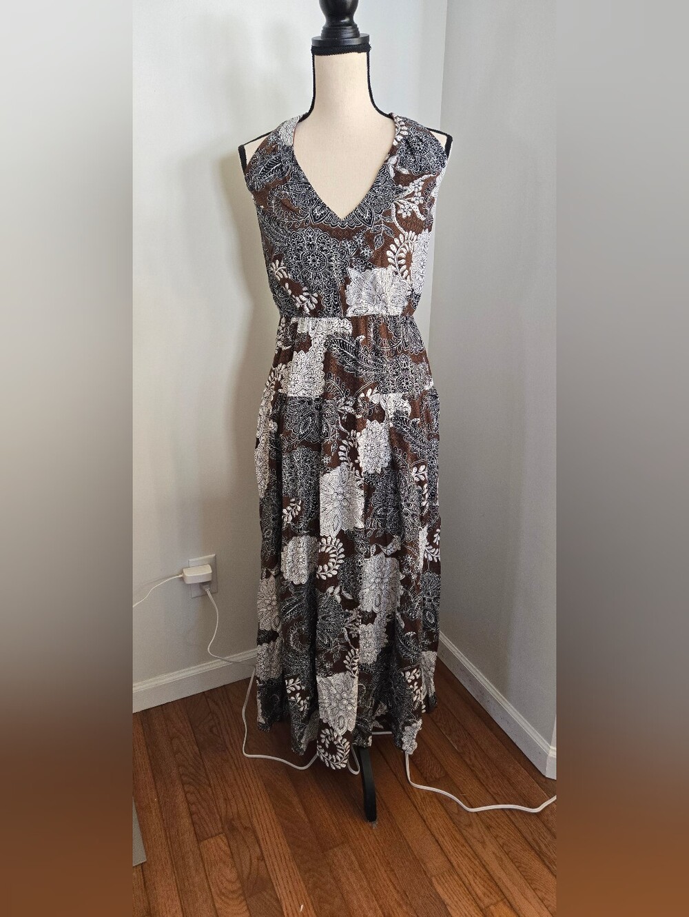 Loft Floral Halter Maxi Pocket Dress brown and white patterned floral New Nwt 2 - Picture 2 of 10